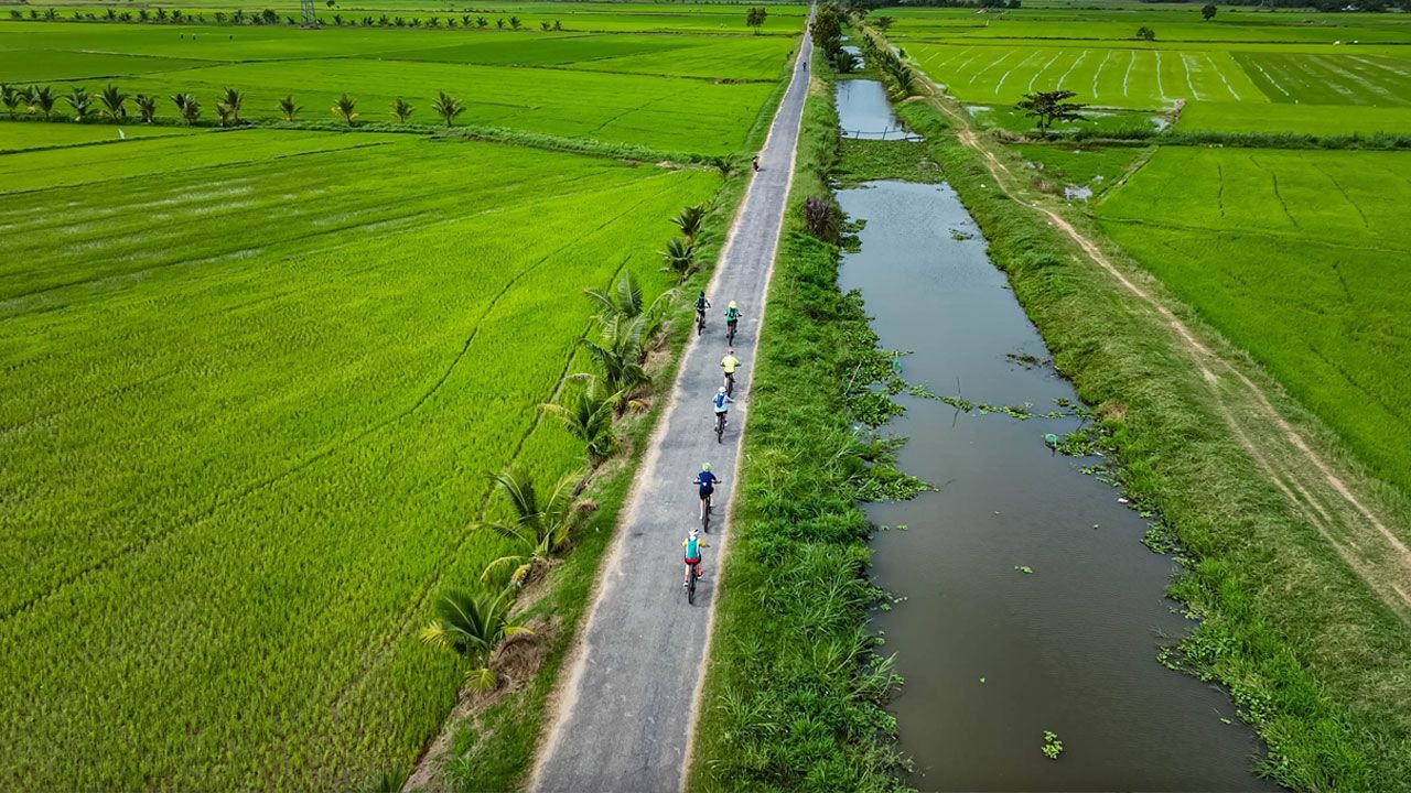13-Day Vietnam E-bike & Gravel Adventure: Saigon to Hue Cycling Odyssey
